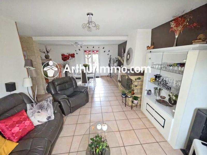 Maison - 110 m² - 6 pièces