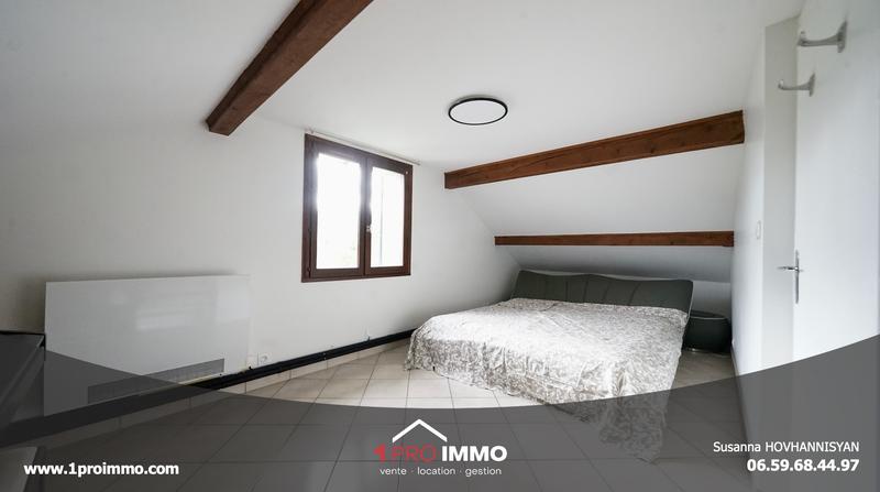 Maison - 220 m² - 9 pièces