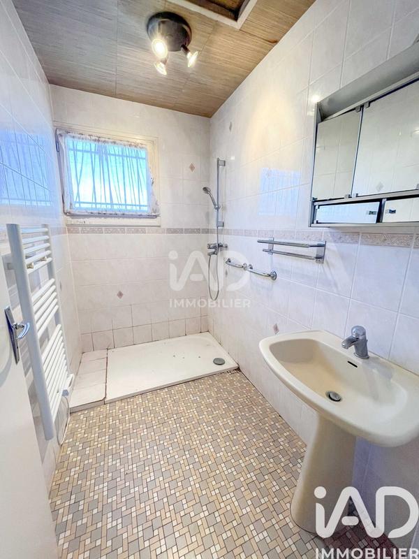 Maison - 90 m² - 6 pièces