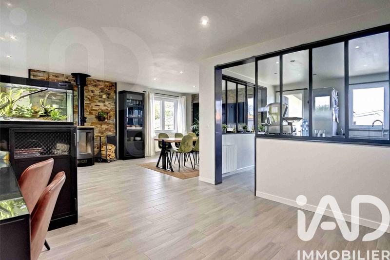 Maison - 113 m² - 5 pièces