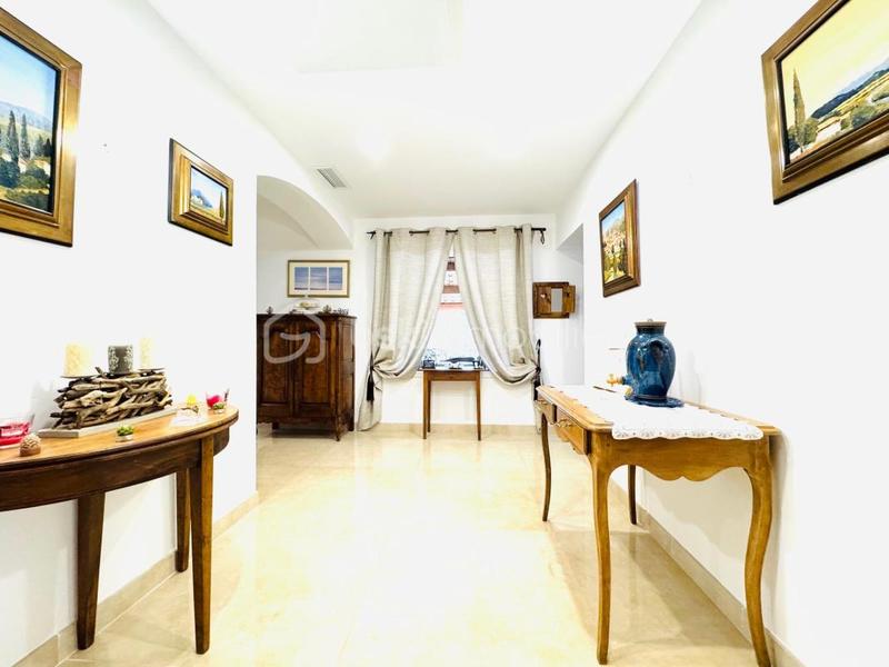 Demeure - 290 m² - 10 pièces