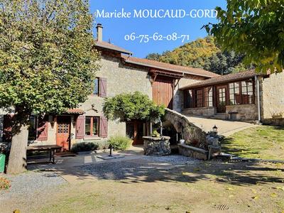 Maison - 150 m² - 10 pièces