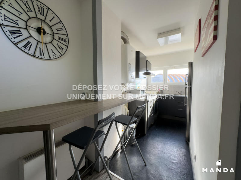 Chambre - 10 m² - 4 pièces