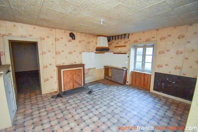 Maison en pierre - 130 m² - 7 pièces