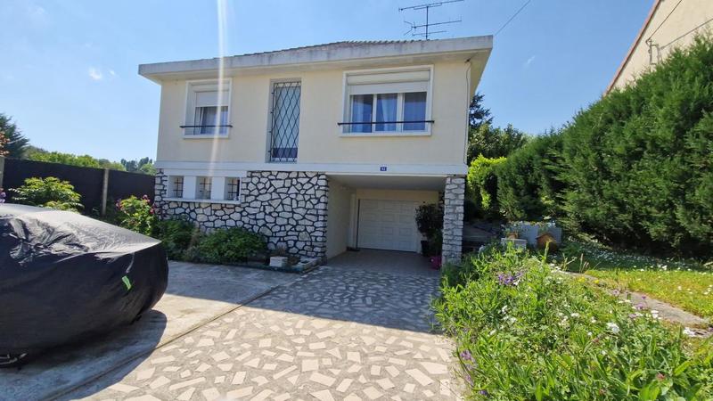 Maison - 159 m² - 5 pièces