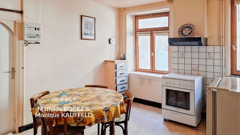 Maison de village - 280 m² - 12 pièces