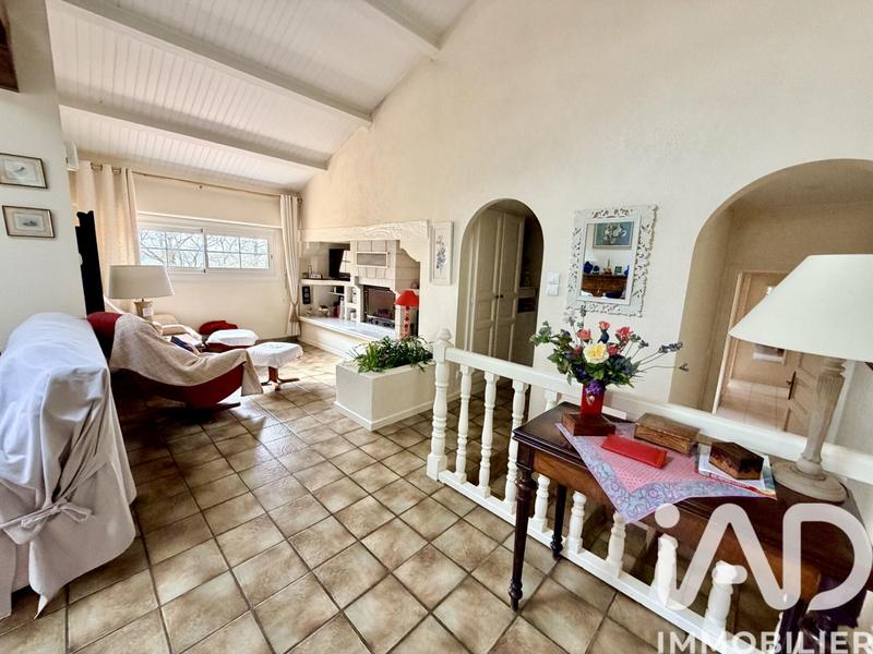 Maison - 170 m² - 6 pièces