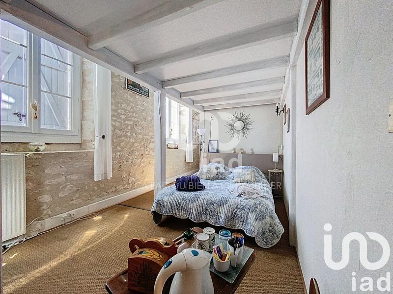 Maison - 320 m² - 10 pièces