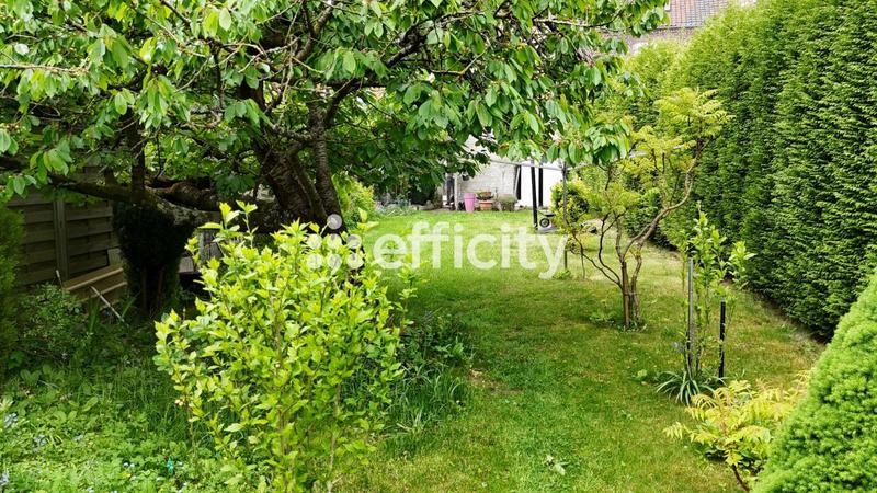 Maison - 190 m² - 8 pièces