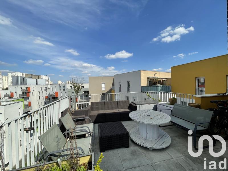 Appartement - 95 m² - 5 pièces