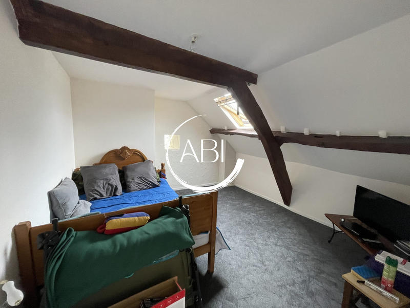 Maison - 97 m² - 4 pièces