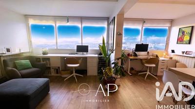 Appartement - 84 m² - 3 pièces