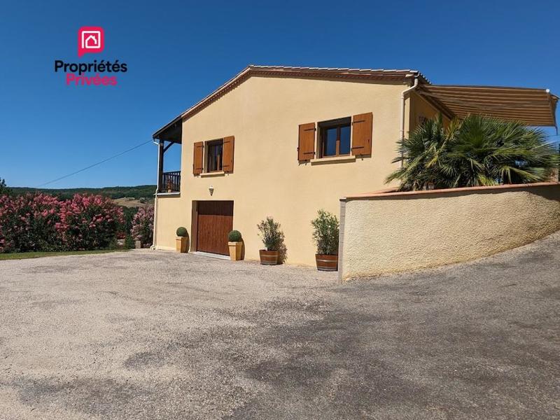 Maison - 145 m² - 6 pièces