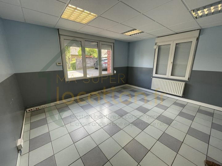 Local commercial - 622 m²