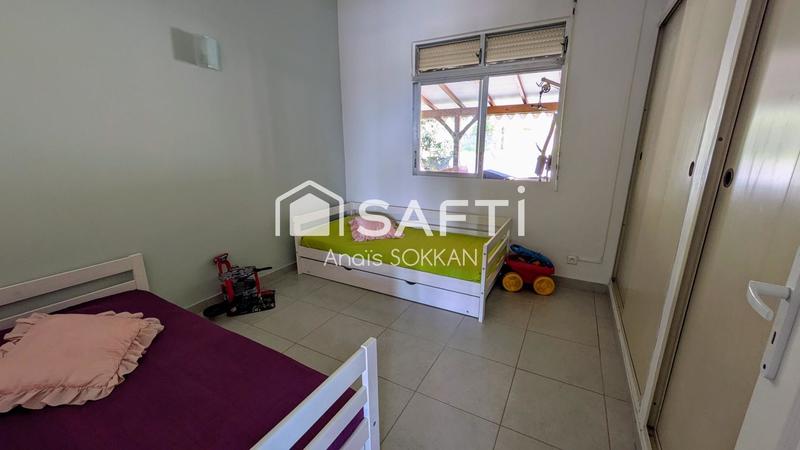 Maison - 224 m² - 7 pièces