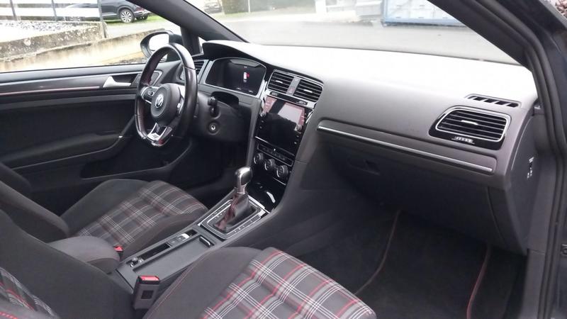 Volkswagen Golf GTi VII 2.0 Tsi 245 Dsg7 Performance - Automatique