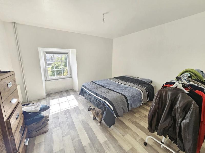 Maison - 185 m² - 5 pièces