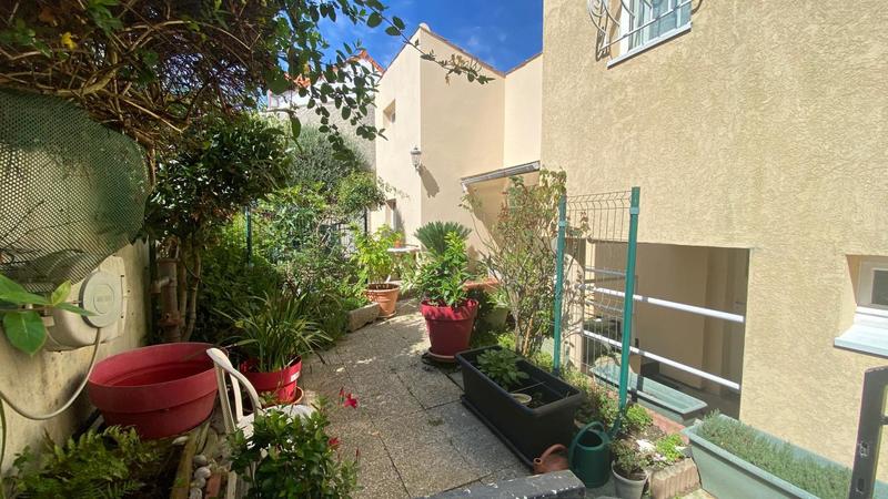 Maison - 186 m² - 7 pièces