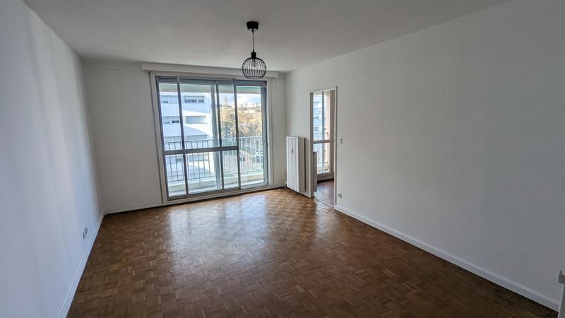 Appartement - 65 m² - 2 pièces