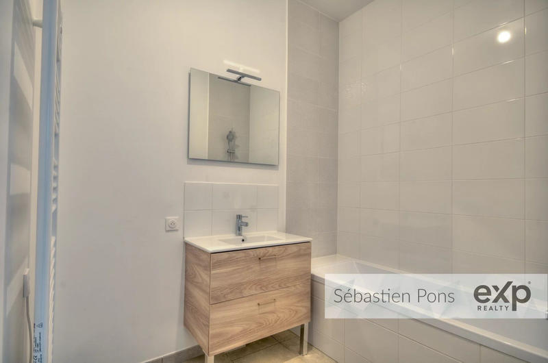 Appartement - 70 m² - 3 pièces