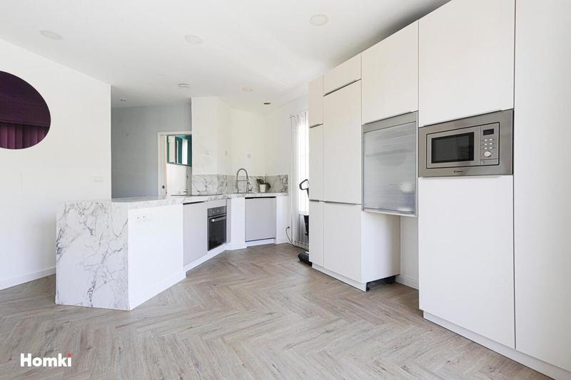 Appartement - 74 m² - 2 pièces