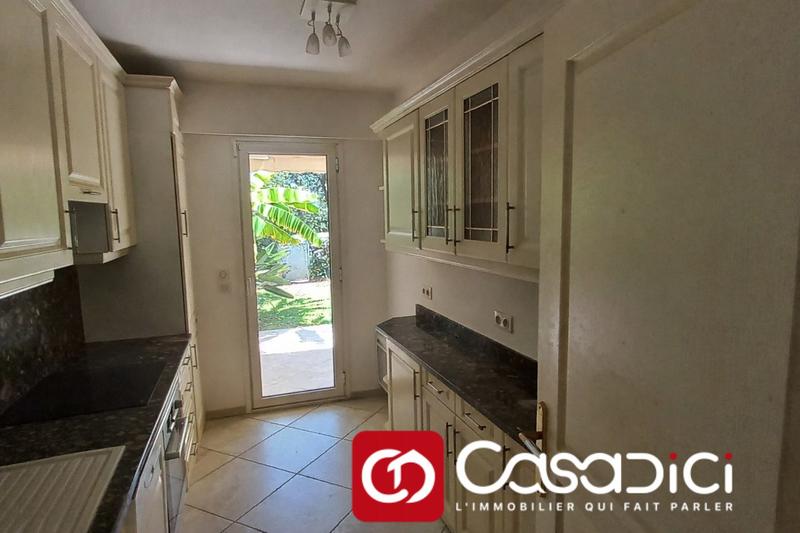 Appartement - 84 m² - 3 pièces