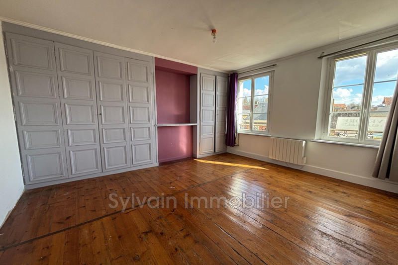 Maison - 153 m² - 8 pièces