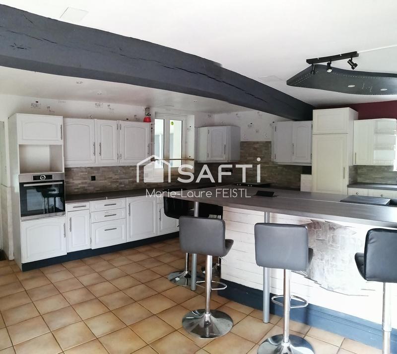 Maison - 122 m² - 7 pièces