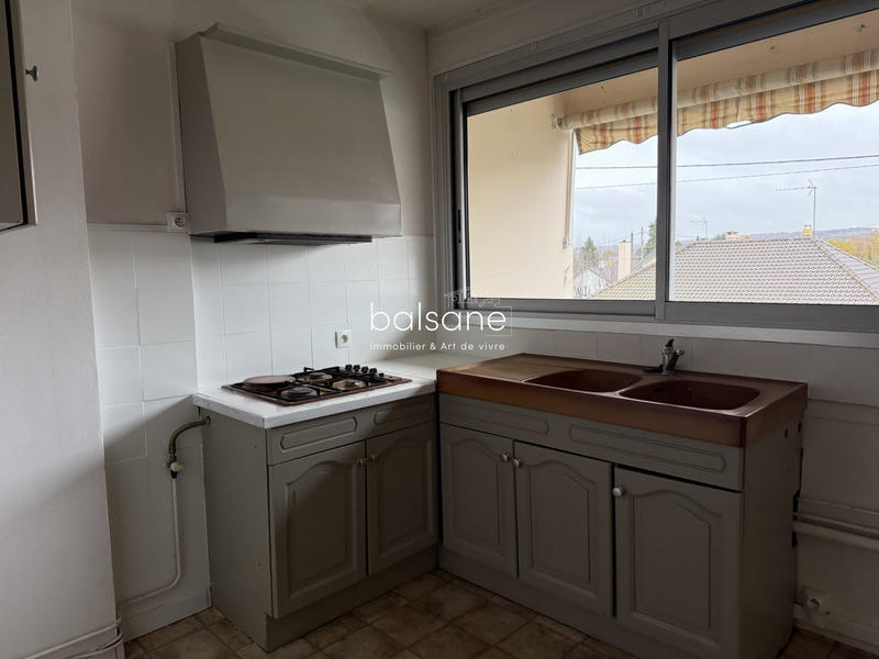 Appartement - 81 m² - 4 pièces