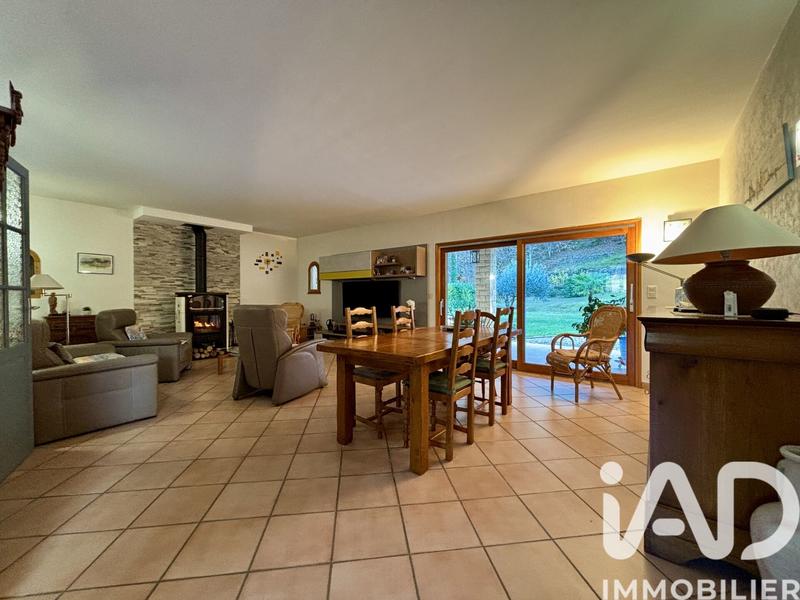 Maison - 97 m² - 4 pièces