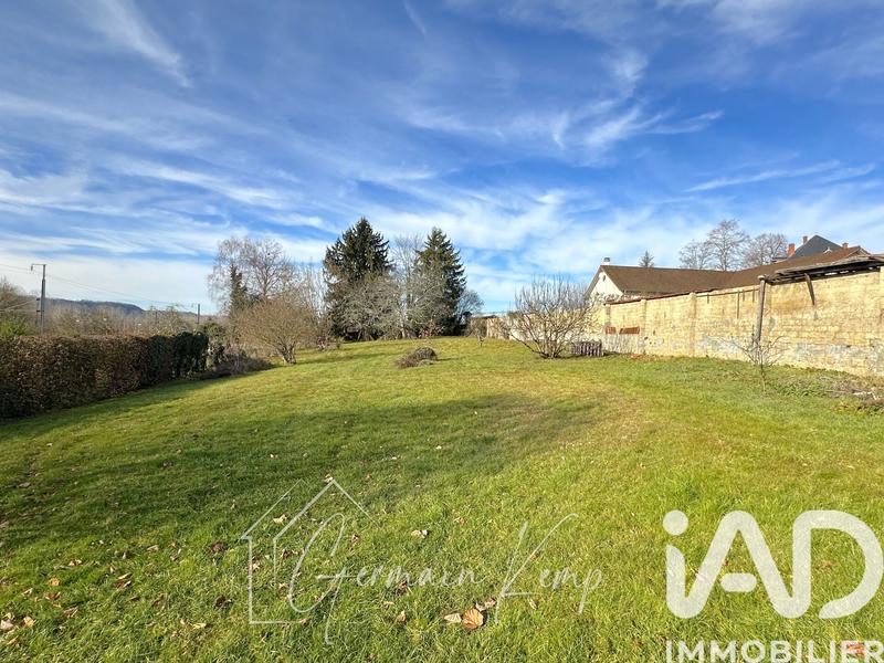 Maison - 214 m² - 7 pièces