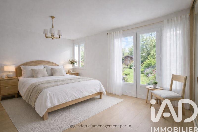 Maison - 138 m² - 7 pièces