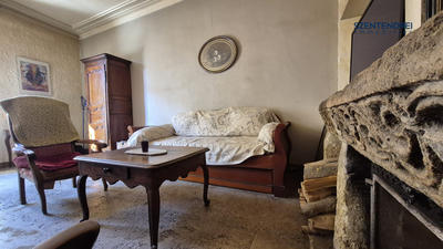 Maison ancienne - 203 m² - 8 pièces