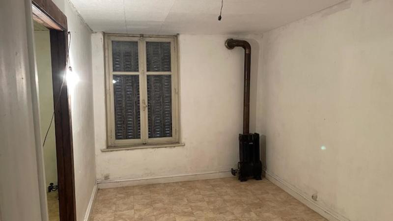 Maison de ville - 280 m² - 3 pièces