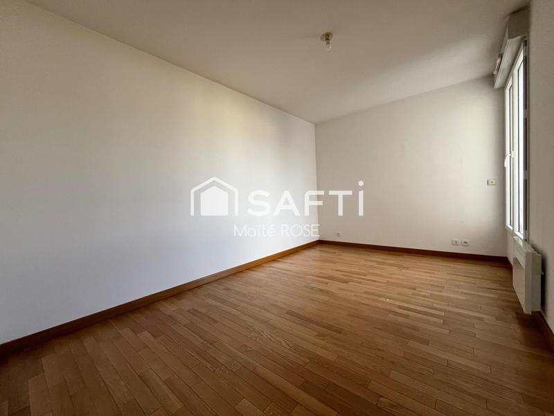 Appartement - 117 m² - 6 pièces