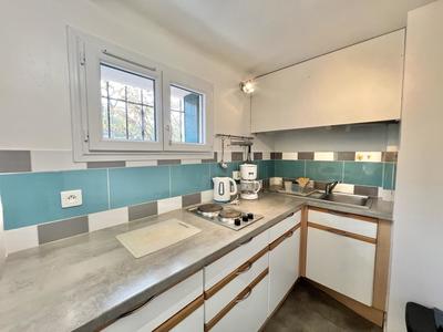 Studio - 27 m² - 1 pièce