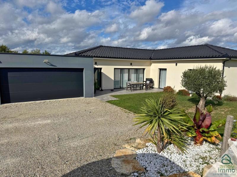 Villa - 157 m² - 5 pièces