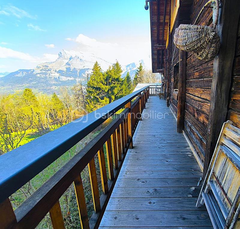 Châlet - 161 m² - 5 pièces