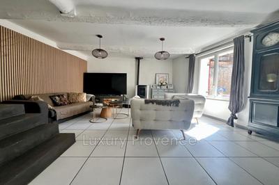 Maison de village - 150 m² - 4 pièces