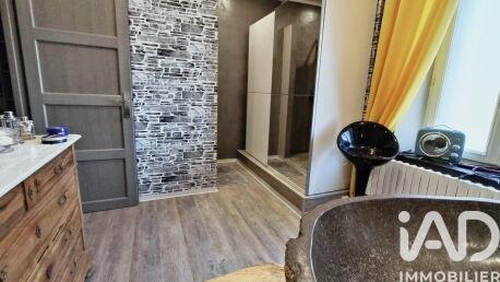 Maison - 170 m² - 6 pièces