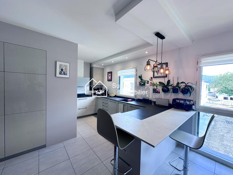 Appartement - 133 m² - 5 pièces