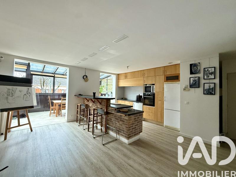 Maison - 182 m² - 8 pièces