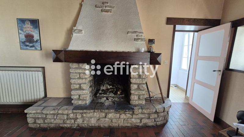 Maison - 180 m² - 6 pièces