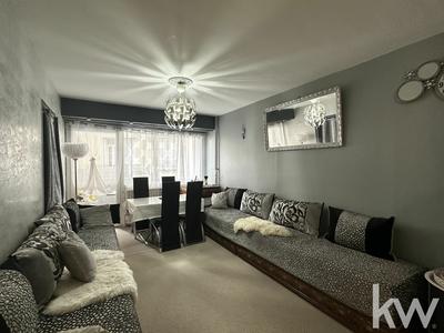 Appartement - 75 m² - 4 pièces