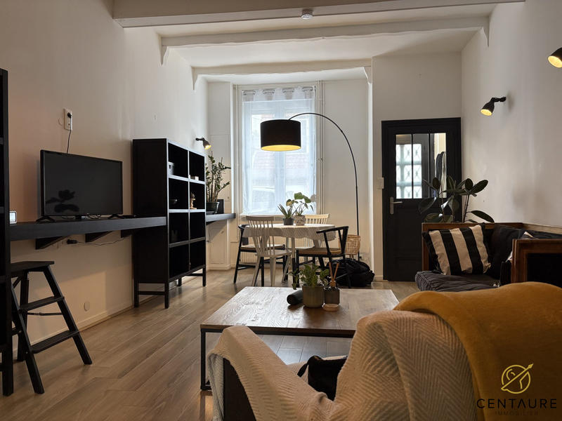 Maison ancienne - 93 m² - 5 pièces