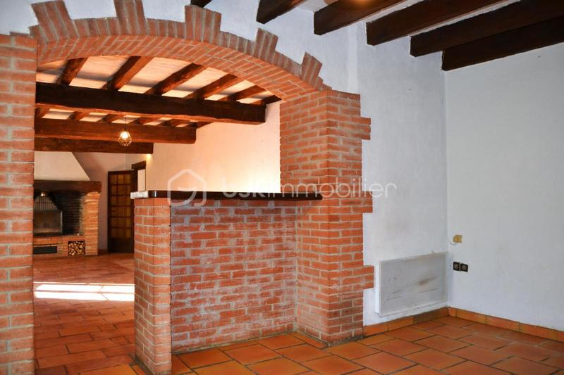 Demeure - 196 m² - 5 pièces