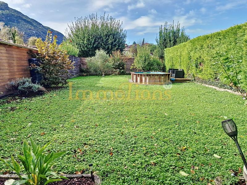 Maison - 140 m² - 6 pièces