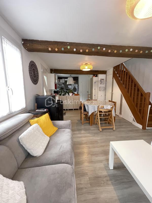 Maison traditionnelle - 61 m² - 4 pièces