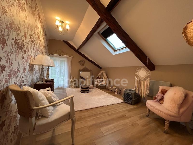 Maison - 94 m² - 4 pièces