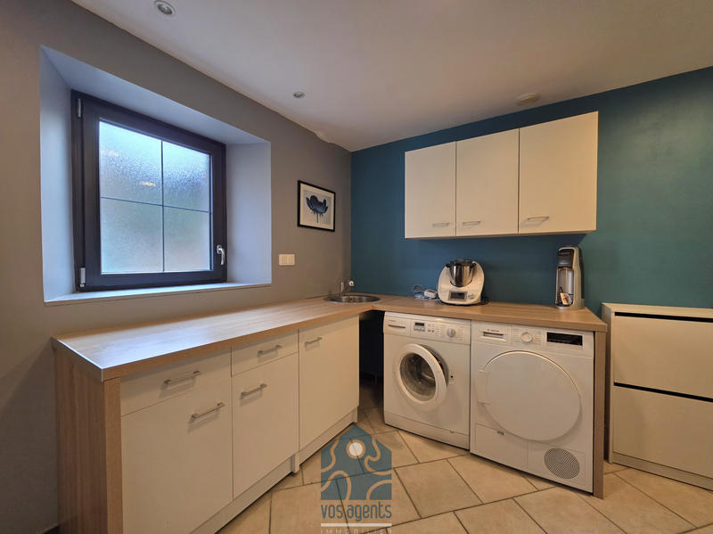 Maison - 200 m² - 5 pièces